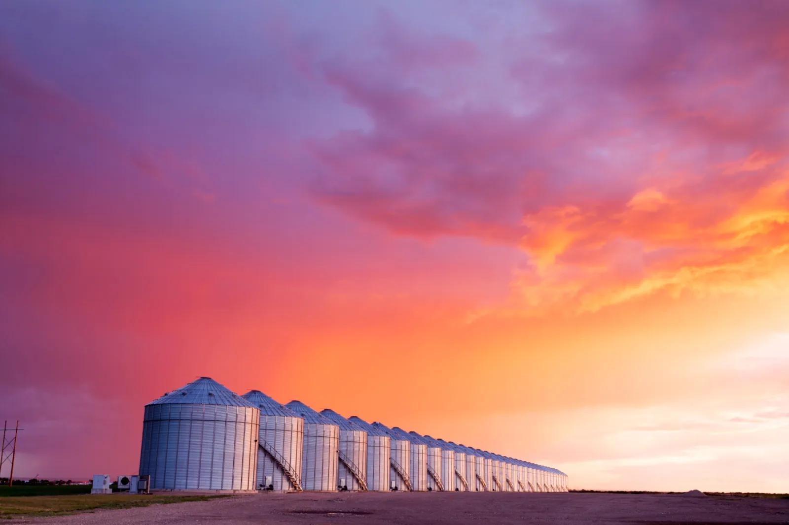 Prairie landscape representing Manitoba skilled-worker immigration planning